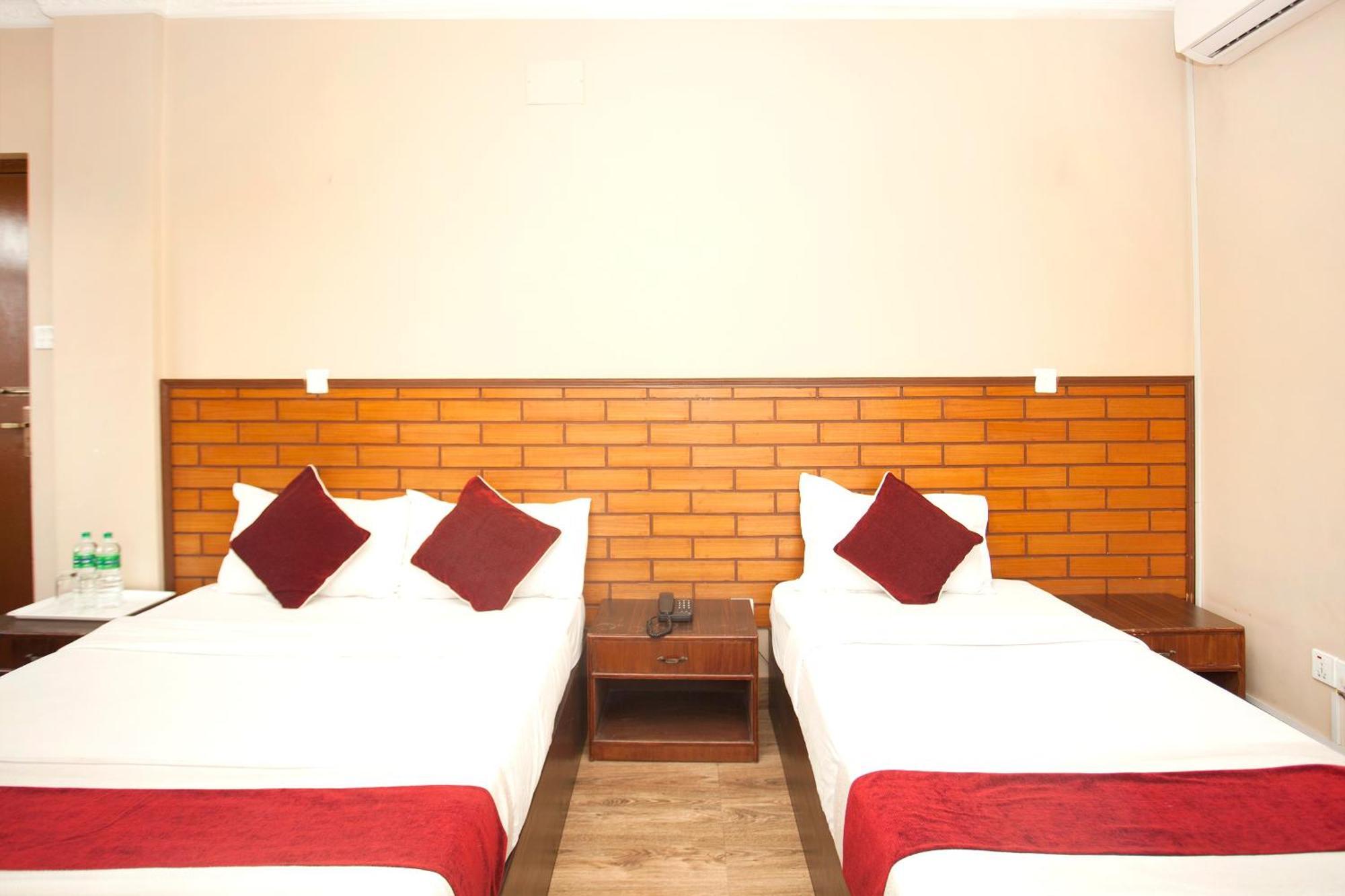 Hotel Holiday Taj Katmandu Zewnętrze zdjęcie