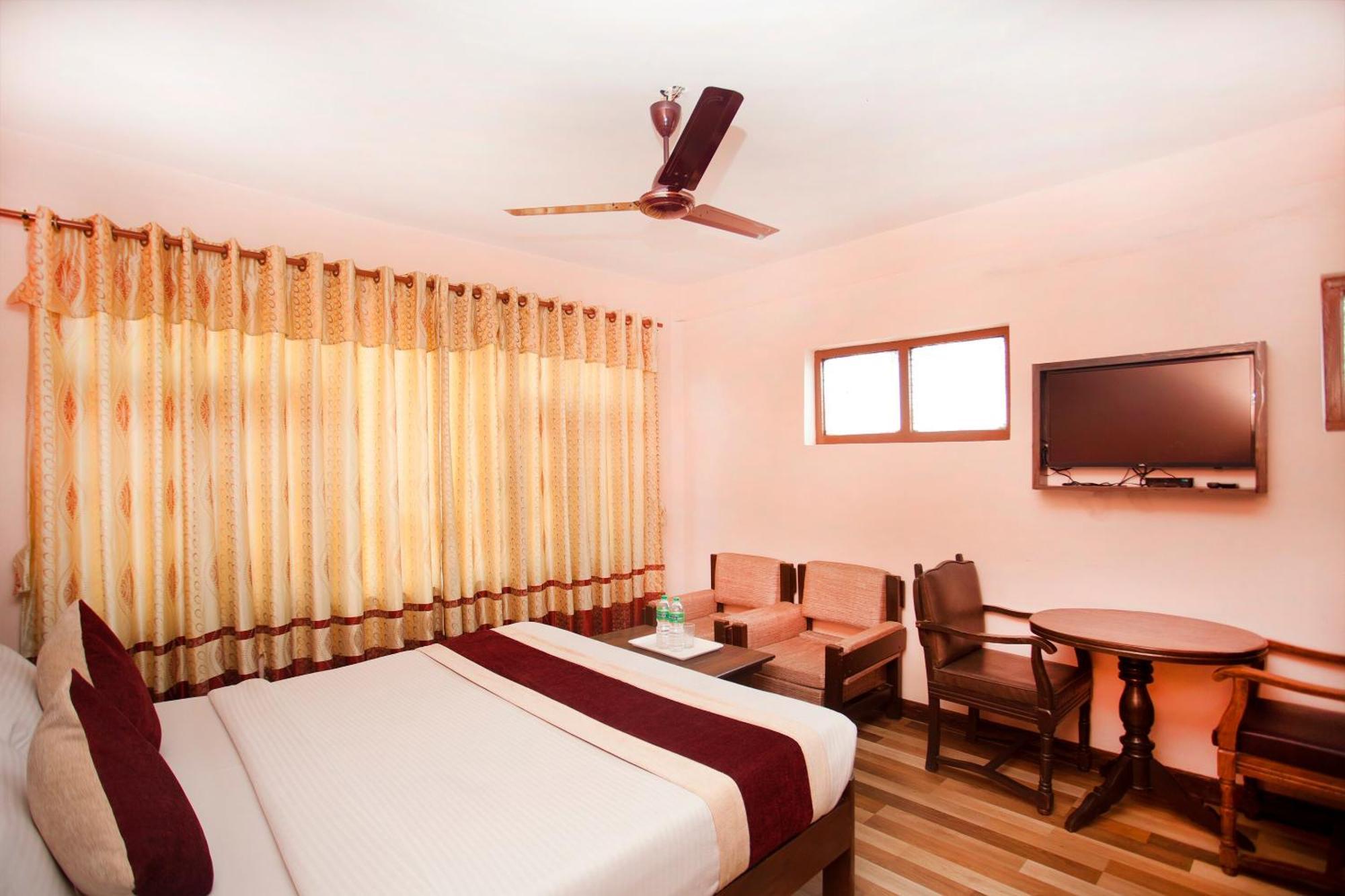 Hotel Holiday Taj Katmandu Zewnętrze zdjęcie